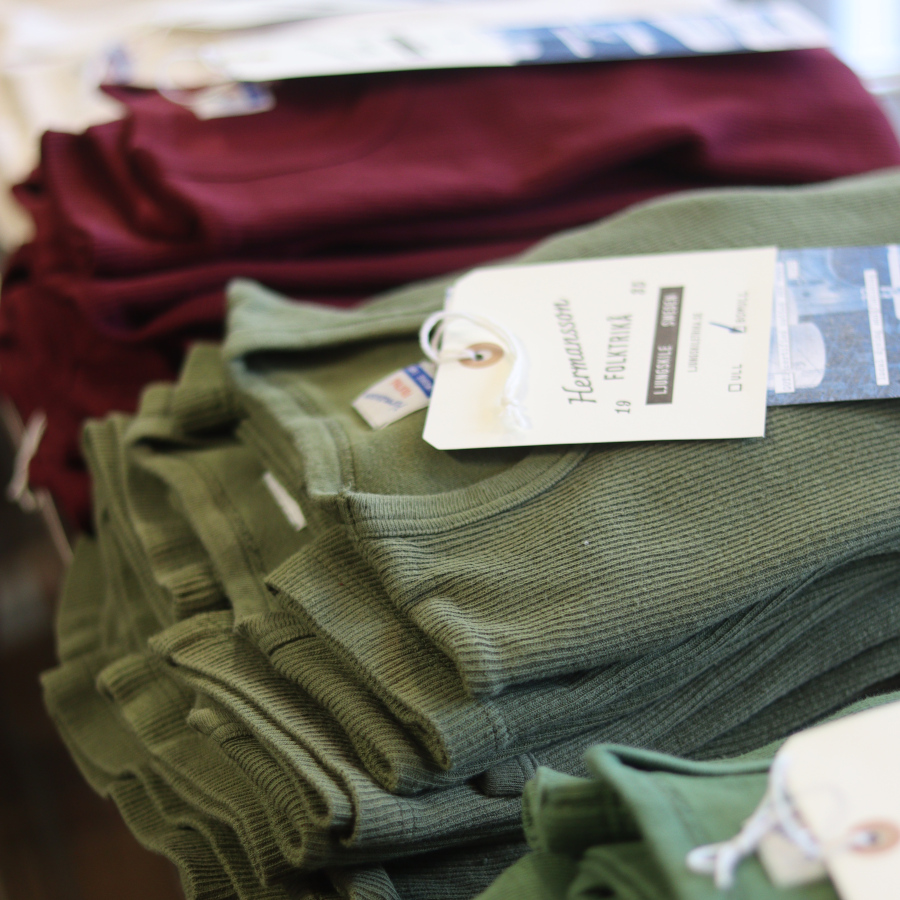 (bild för) Trikåtröja Olivgrön Hermansson Folktrikå (Ljungskile Trikå)