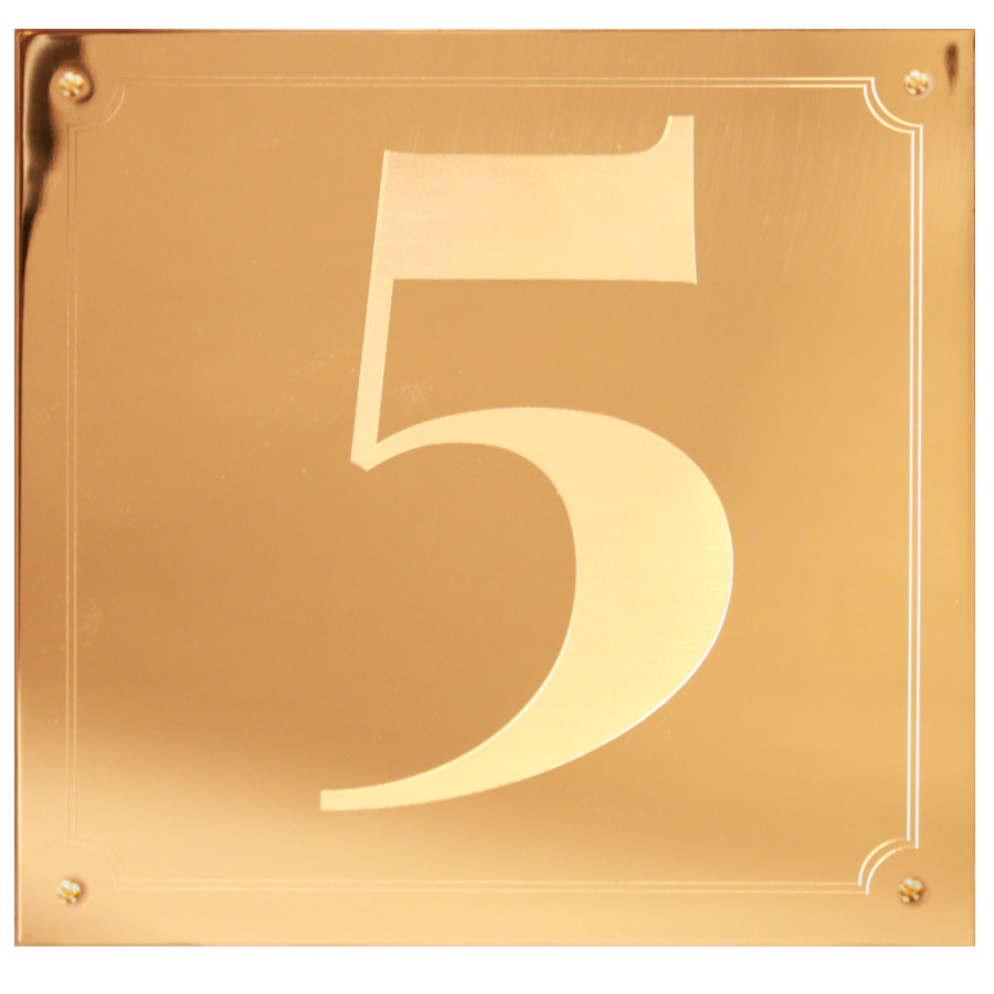 (bild för) Husskylt i mässing med siffran 5 (18 x 18 centimeter)