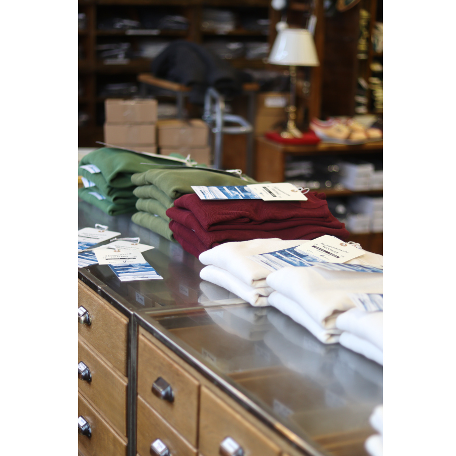 (bild för) Trikåtröja Röd Hermansson Folktrikå (Ljungskile Trikå)